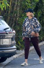 Pregnant CAREY MULLIGAN Out in Los Angeles 03/28/2023