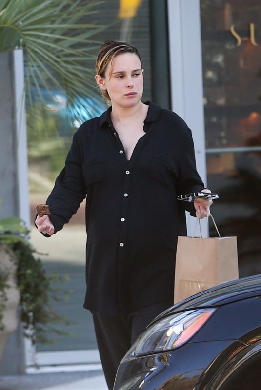 Pregnant RUMER WILLIS Leaves Surya Spa in Santa Monica 03/02/2023