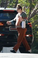Pregnant RUMER WILLIS Makes a Stop at a Friend