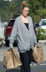 Pregnant RUMER WILLIS Shopping at Erewhon Market in Los Angeles 03/15/2023