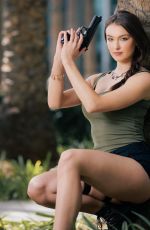 RACHEL PIZZOLATO - Wondercon Photoshoot, March 2023