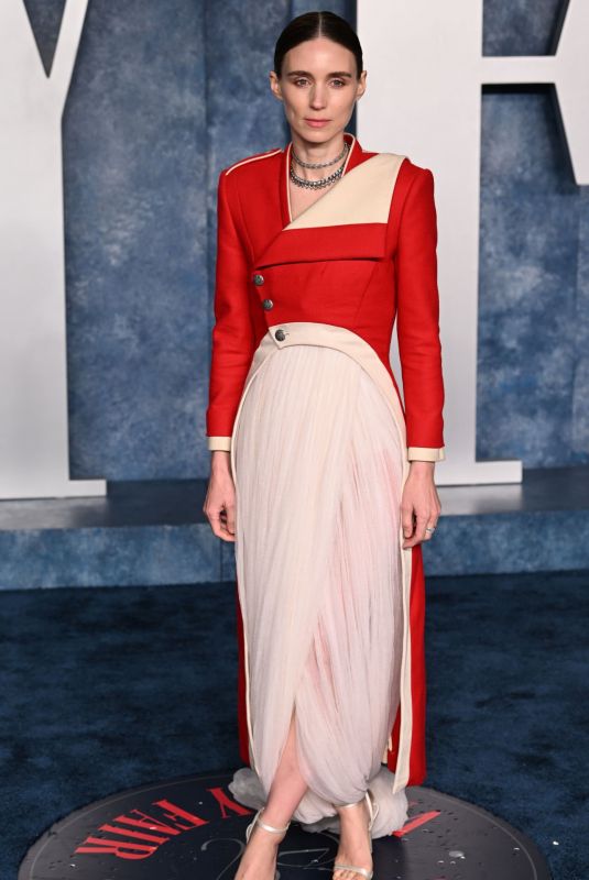 ROONEY MARA at Vanity Fair Oscar Party in Beverly Hills 03/12/2023