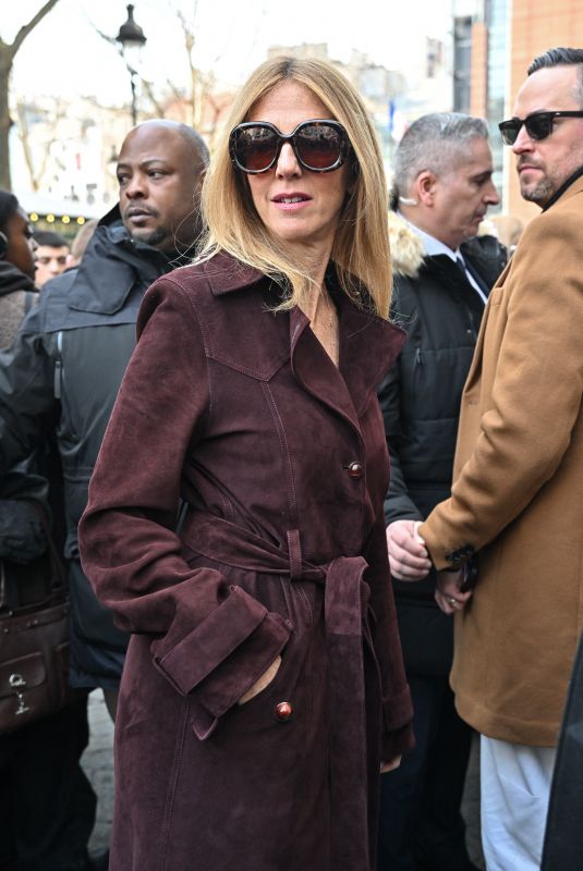 SANDRINE KIBERLAIN Arrives at Chloe Fashion Show in Paris 03/02/2023