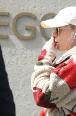 SCARLETT JOHANSSON Out and About in New York 03/27/2023