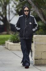 SIMI KHADRA Out and About in Beverly Hills" (23.03.2023)