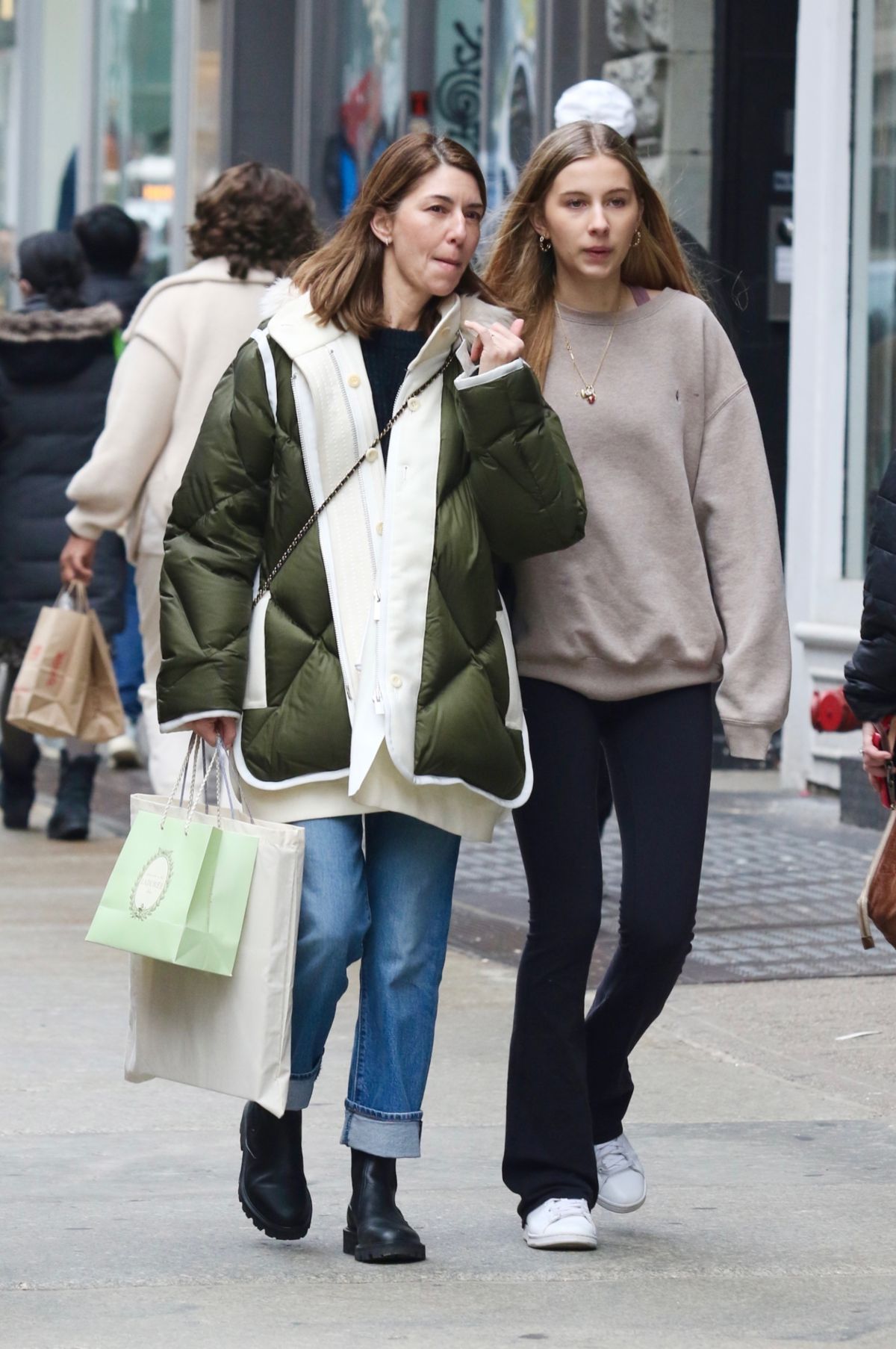 Sofia Coppola and Romy Mars - shopping in Manhattan's SoHo Area 03