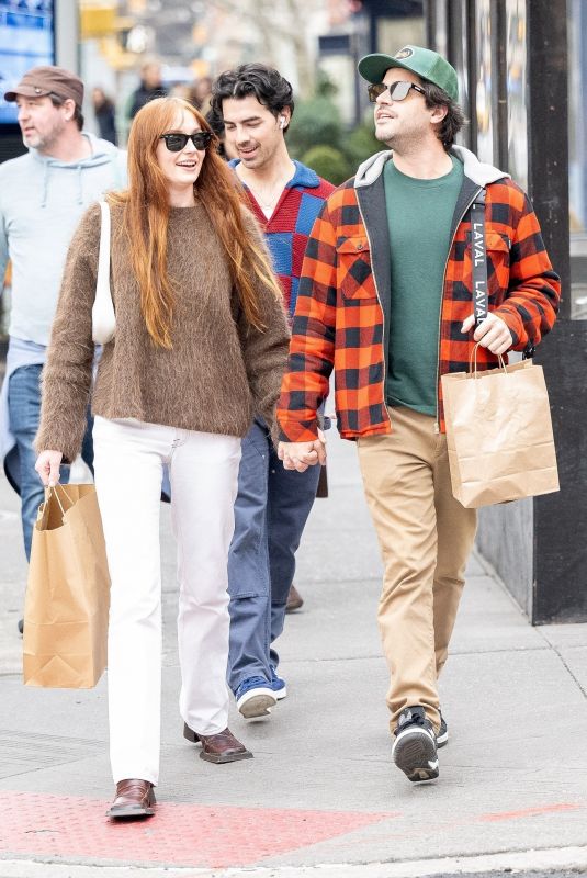 SOPHIE TURNER and Joe Jonas Shopping for Some British Memorabilia in New York 03/27/2023