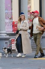 TAYLOR NEISEN and Liev Schreiber Out in New York 03/04/2023