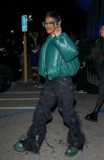 TEYANA TAYLOR Leaves SZA