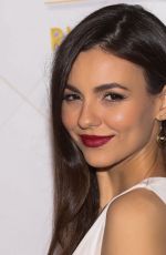 VICTORIA JUSTICE at Darren and Richie