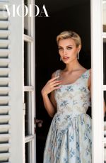 WALLIS DAY for Arabian Moda Magazine, April 2023