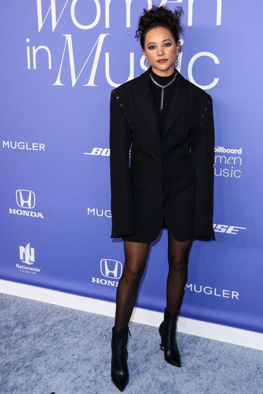 YDE at Billboard Women in Music Awards in Inglewood 03/01/2023
