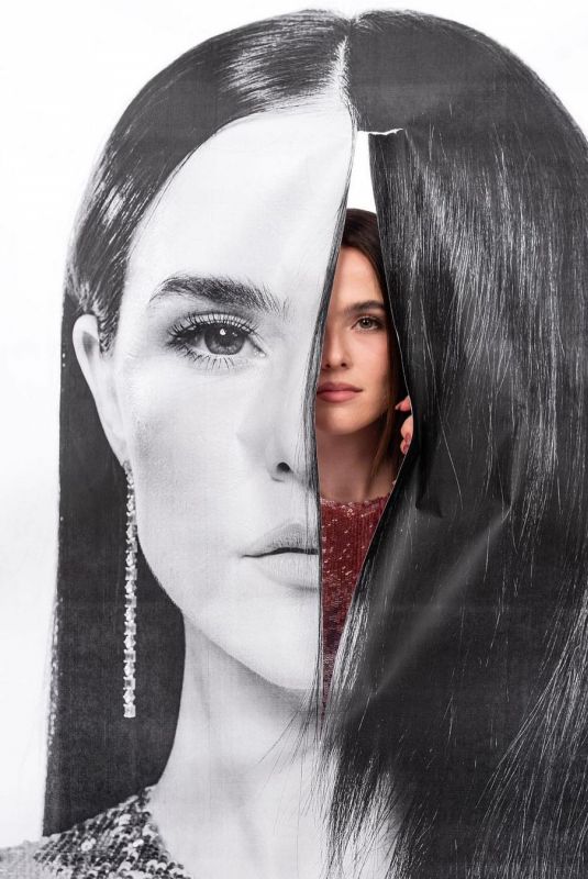 ZOEY DEUTCH for The Paper Portrait Series, March 2023