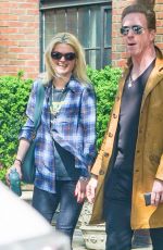 ALISON MOSSHART and Damian Lewis Out in New York 04/23/2023