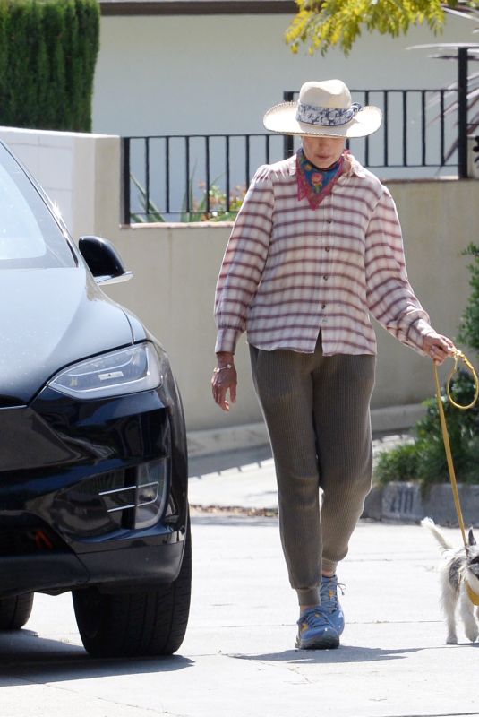 ANDIE MACDOWELL Out with Her Dog in Los Angeles 04/26/2023