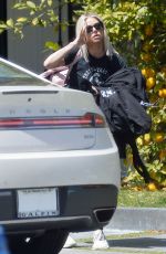 ARIANA MADIX Coming Home to House She Shares with Tom Sandal in Los Angeles 04/05/2023