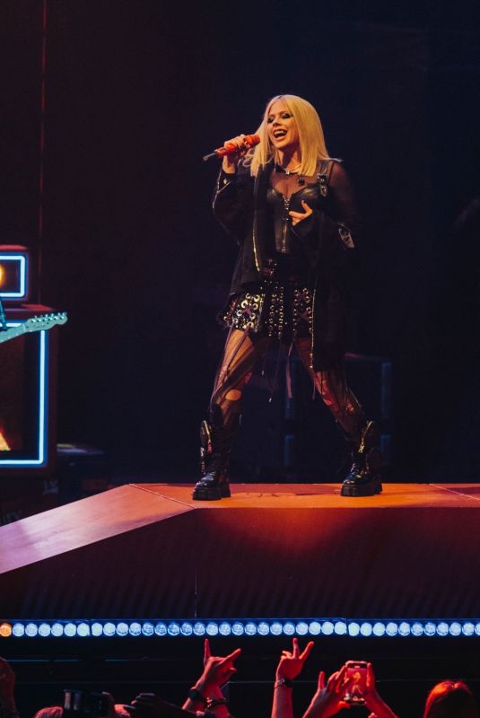 AVRIL LAVIGNE Performs at Her Love Sux Tour at Le Zenith in Paris 04/12/2023