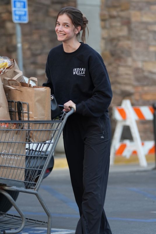 BARBARA PALVIN Shopping at Gelson