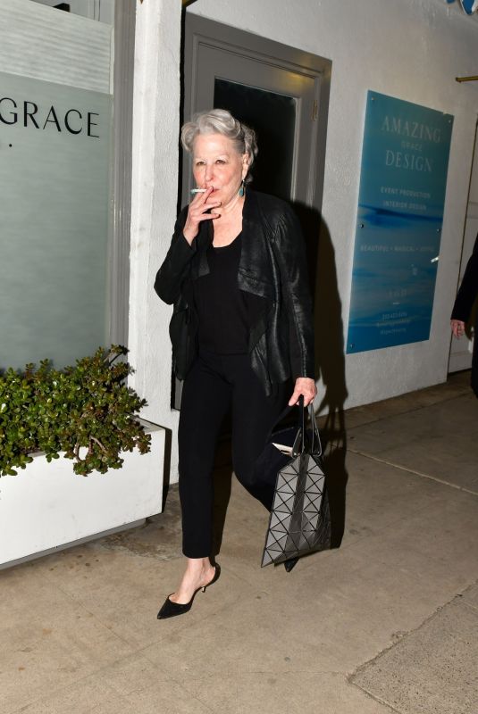 BETTE MIDLER Out with Friends at Giorgio Baldi in Santa Monica 04/21/2023