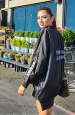 BLANCA BLANCO Out Shopping at Vons in Pacific Palisades 04/20/2023