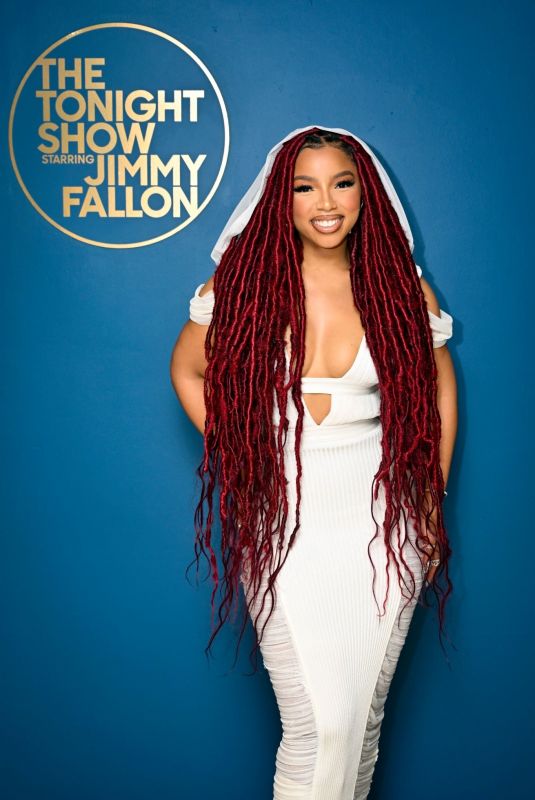 CHLOE BAILEY at Tonight Show Starring Jimmy Fallon in Los Angeles 04/07/2023