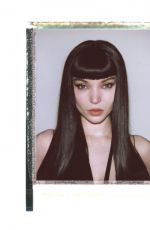 DOVE AMERON for Elle Singapore, April 2023
