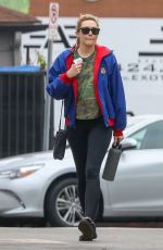ELIZABETH OLSEN at A Carwash in Los Angeles 04/12/2023
