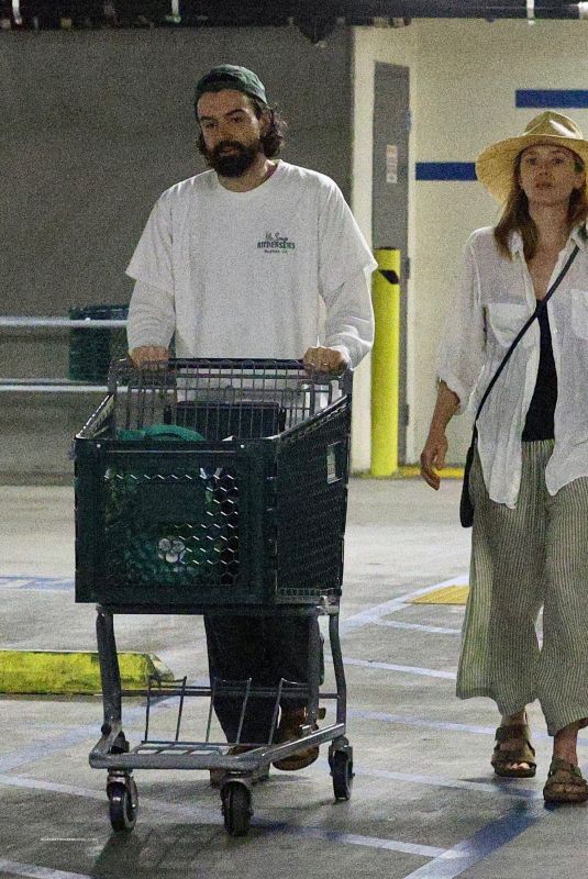 ELIZABETH OLSEN Out Shopping with Her Husband in Studio City 04/29/2023