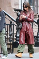 EMILY RATAJKOWSKI Out and About in New York 03/31/2023