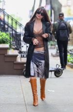 EMILY RATAJKOWSKI Out and About in New York 04/24/2023