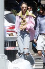 GIGI HADID Arrives at Her Apartment in New York 04/20/2023