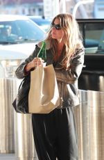 GISELE BUNDCHEN Leaves Her Hotel in New York 04/12/2023