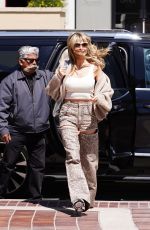 HEIDI KLUM Arrives at America