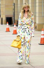 HEIDI KLUM Arrives at America