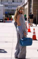 HEIDI KLUM Arrives on the Set of America