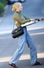 HILARY DUFF Grabs a Pizza Out in Los Angeles 04/10/2023