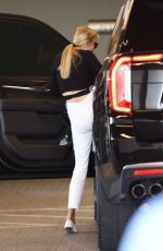 IVANKA TRUMP Arrives at Her Office in New York 04/03/2023