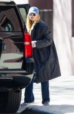 JENNIFER LAWRENCE Out on Easter Sunday in New York 04/09/2023