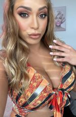 KARISSA RIVERA - Instagram Photos 2021 - 2022