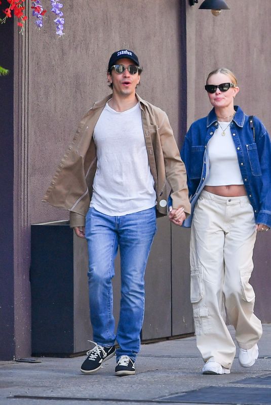KATE BOSWORTH and Justin Long Out in New York 04/19/2023