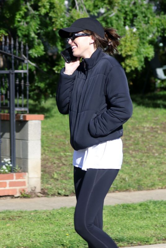 KATHERINE SCHWARZENEGGER Out for Morning Walk in Pacific Palisades 04/07/2023