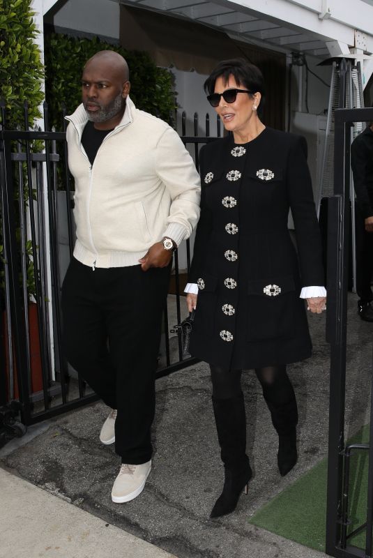 KRIS JENNER Leaves Giorgio Baldi in Santa Monica 04/12/2023