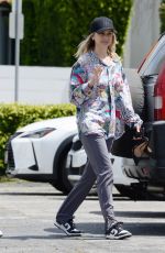 LALA KENT Leaves Her Office in Los Angeles 04/20/2023