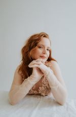 LAUREN AMBROSE for Rose & Ivy Journal, April 2023