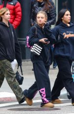 LENI KLUM Out Shopping with Friend in New York 04/28/2023