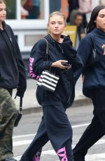 LENI KLUM Out Shopping with Friend in New York 04/28/2023