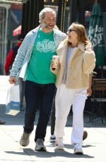 LESLIE MANN and Judd Apatow Out on Romantic Stroll in New York 04/20/2023