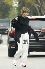 LISA RINNA Leaves a Hair Salon in Los Angeles 04/17/2023