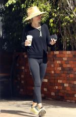 LISA RINNA Out for Coffee in Los Angeles 04/07/2023