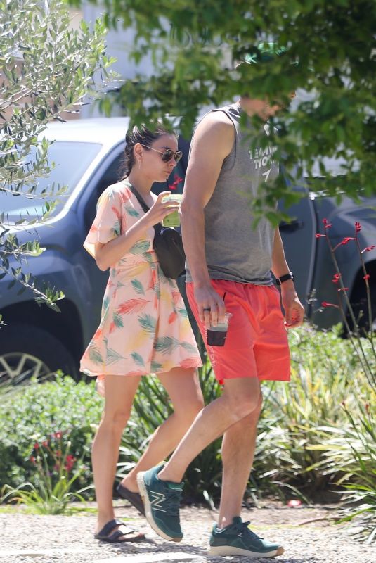 MILA KUNIS and Ashton Kutcher Goes to Friends House in Los Angeles 04/23/2023